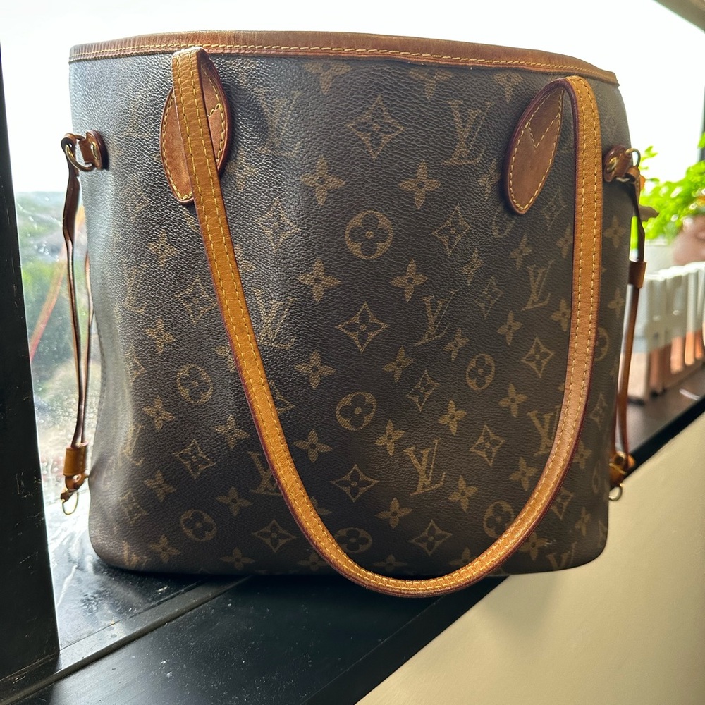 Louis Vuitton Brown Monogram Tote with Vachetta Leather